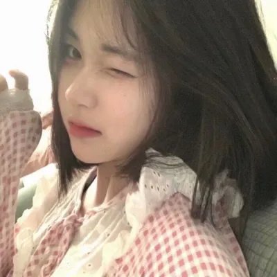 萝拉